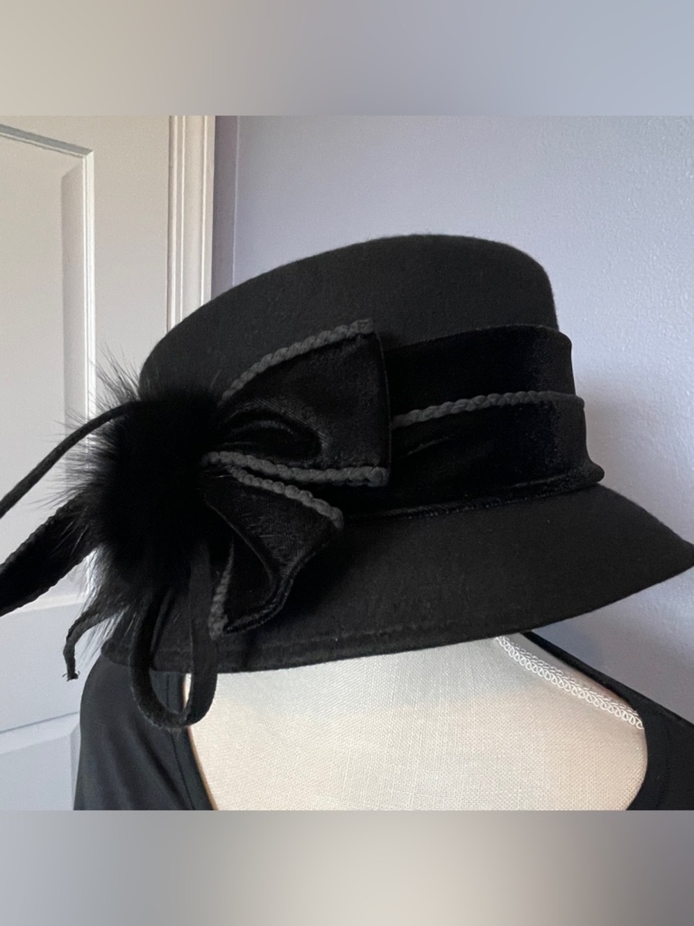 Galliano Sorbatti Vintage Black Wool Hat with Velvet Bow and Fur Trim